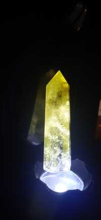 Цитрин обелиск минерал