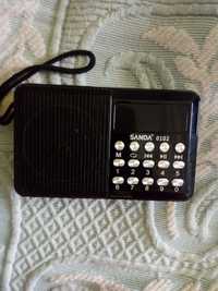 Radio de bolso com porta USB