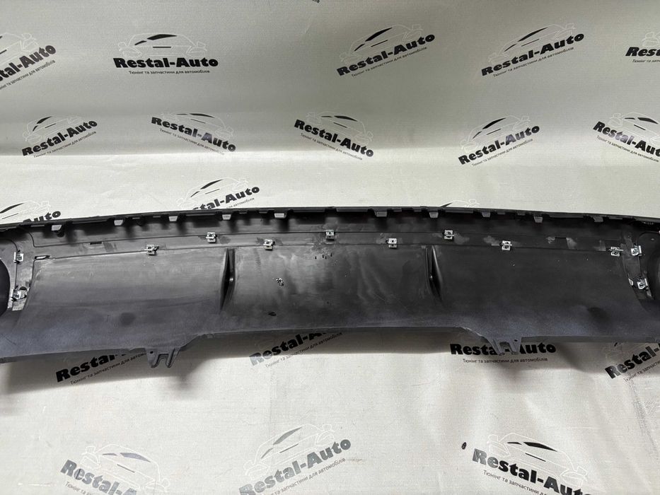 Дифузор заднього бампера RS4 стиль Black Silver Audi A4 B9 stock 16-20