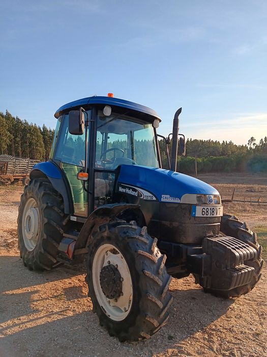 Trator 75cv impecável