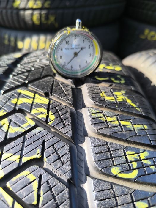 #Opony Pirelli scorpion winter 235/55/20 komplet