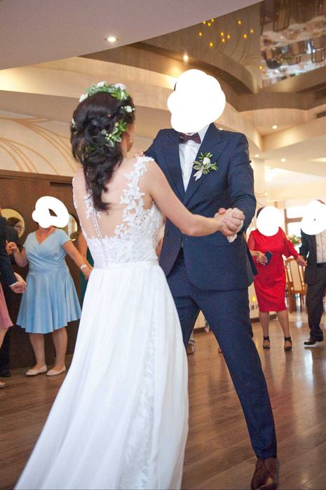 Hit sprzadam tanio suknie ślubna wraz z szalem rozmiar 34/36