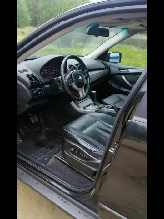 Продам бмв х5 е53