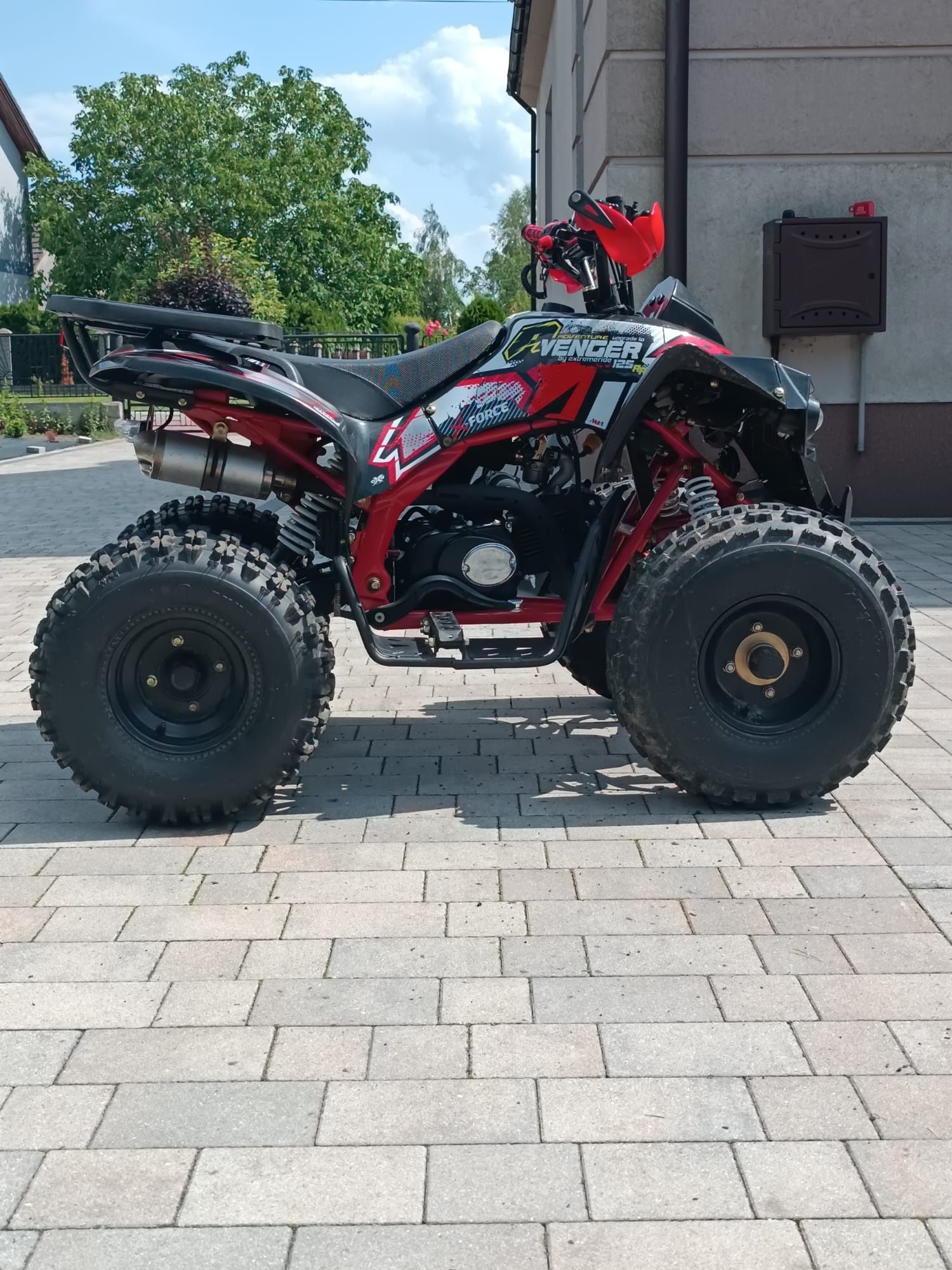 Quad Apollo Avenger