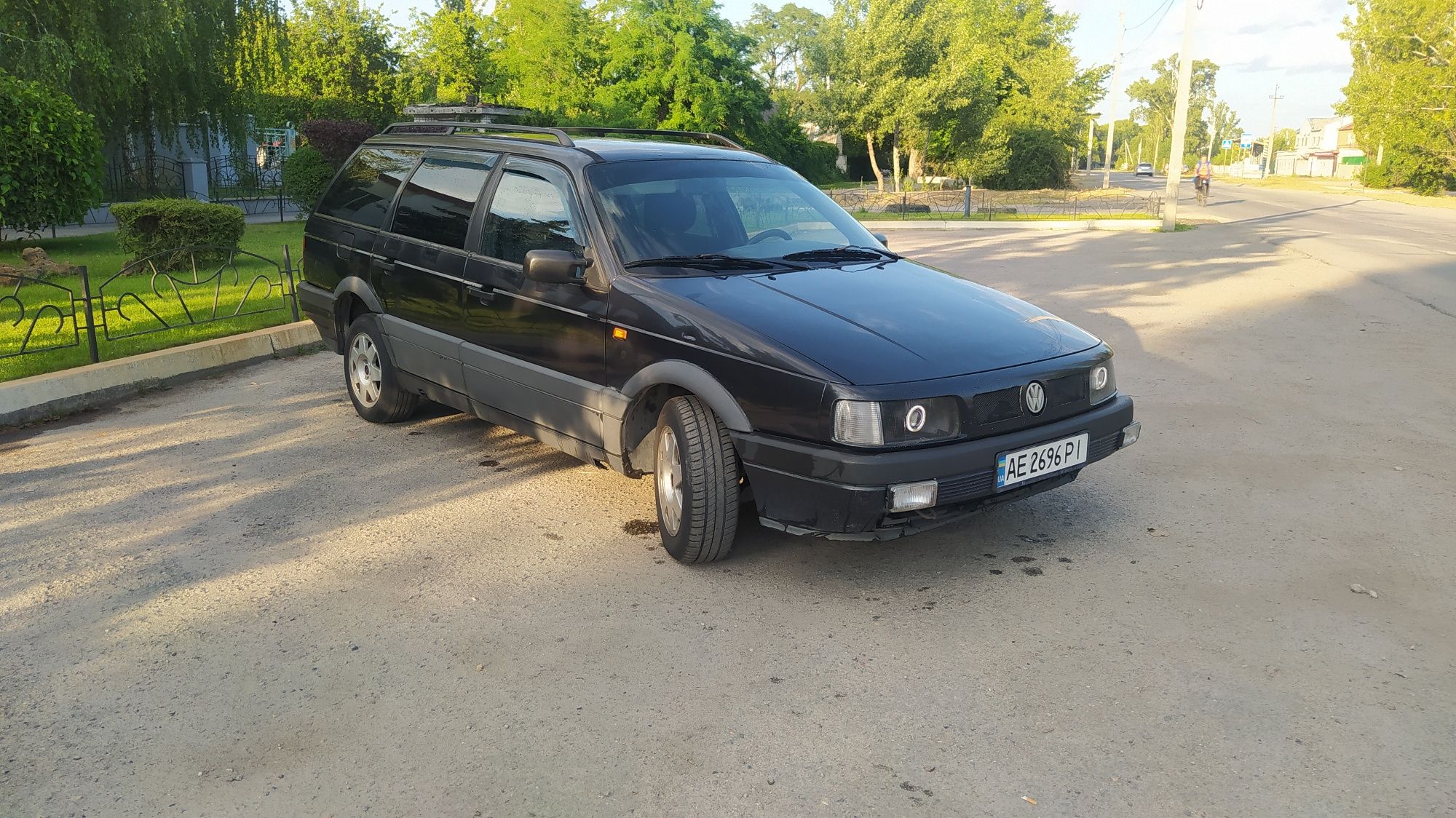 Volkswagen Passat Variant B3 универсал 1992 г  16V 2.0