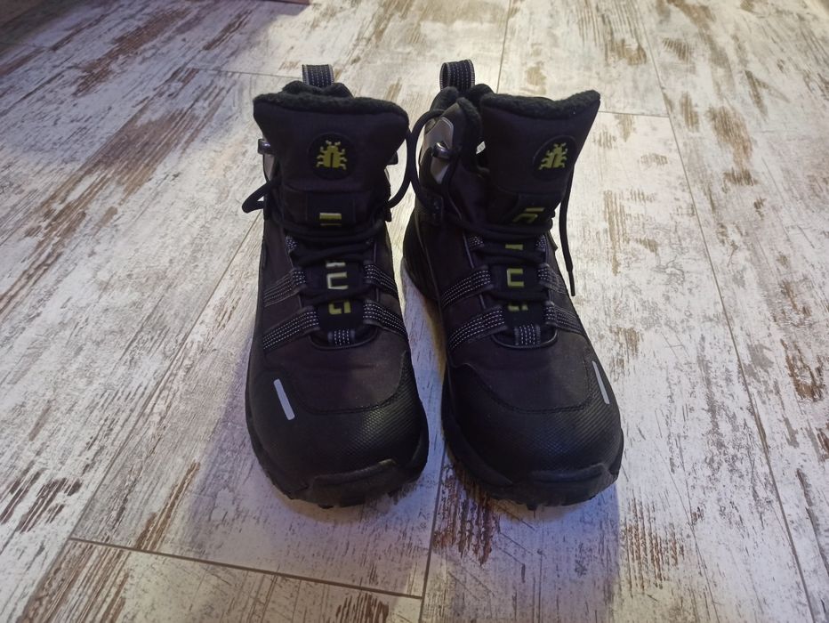 Трекінгові шиповані черевики Icebug, розмір 40