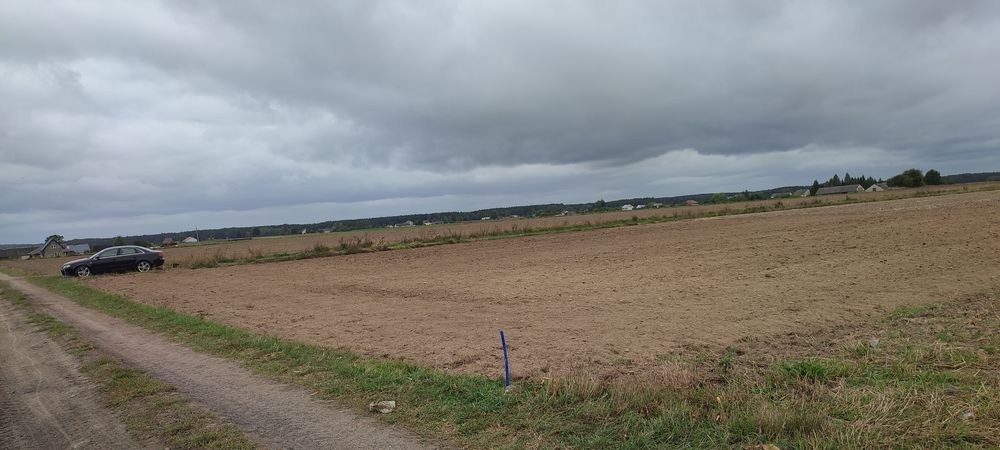 Działka pod budowę Czerwone 12.75 ara