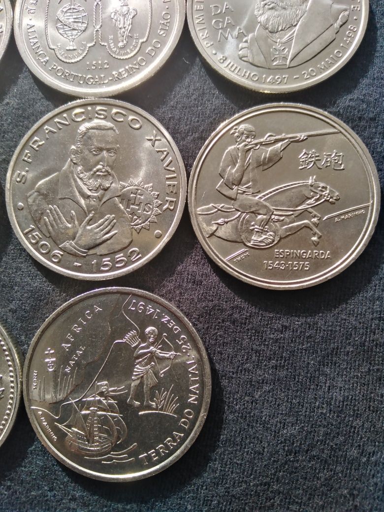 12 moedas comemorativas de 200 e 250  escudos