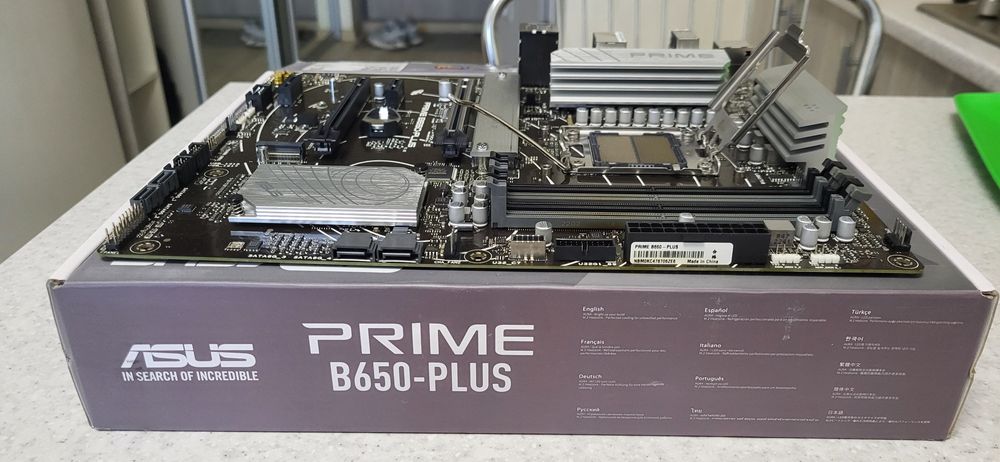 Материнська плата Asus PRIME B650-Plus (sAM5, AMD B650, PCI-Ex16)