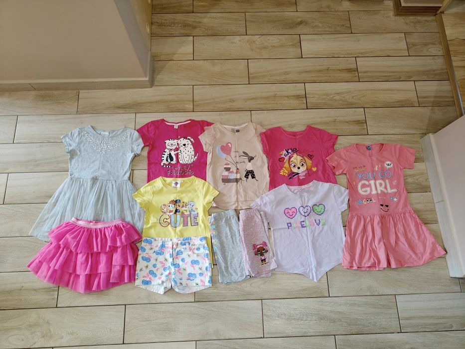 Paka ubrań letnich dla dziewczynki r. 122