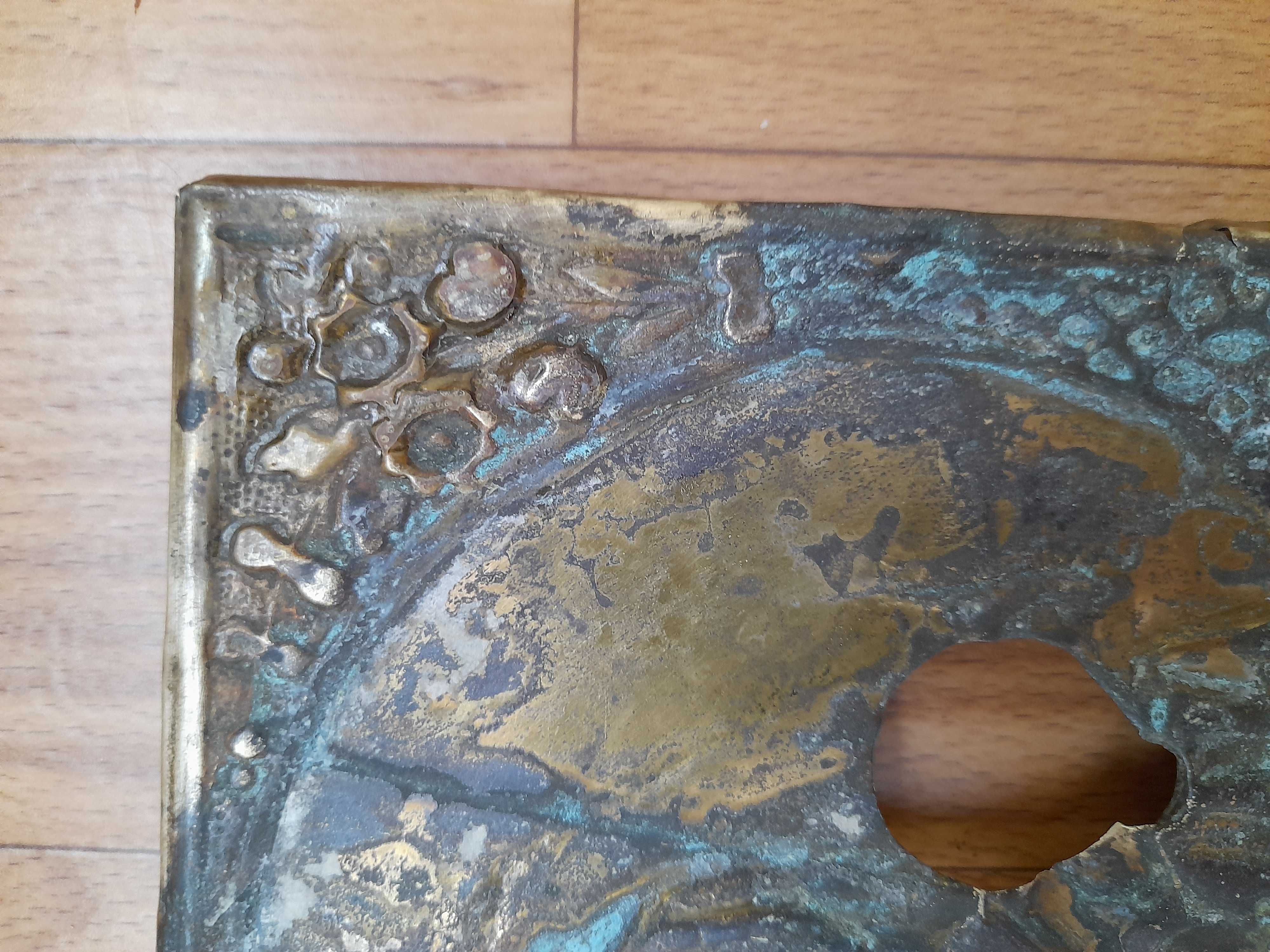Оклад иконы старинный металлический, 14 х 16 см.