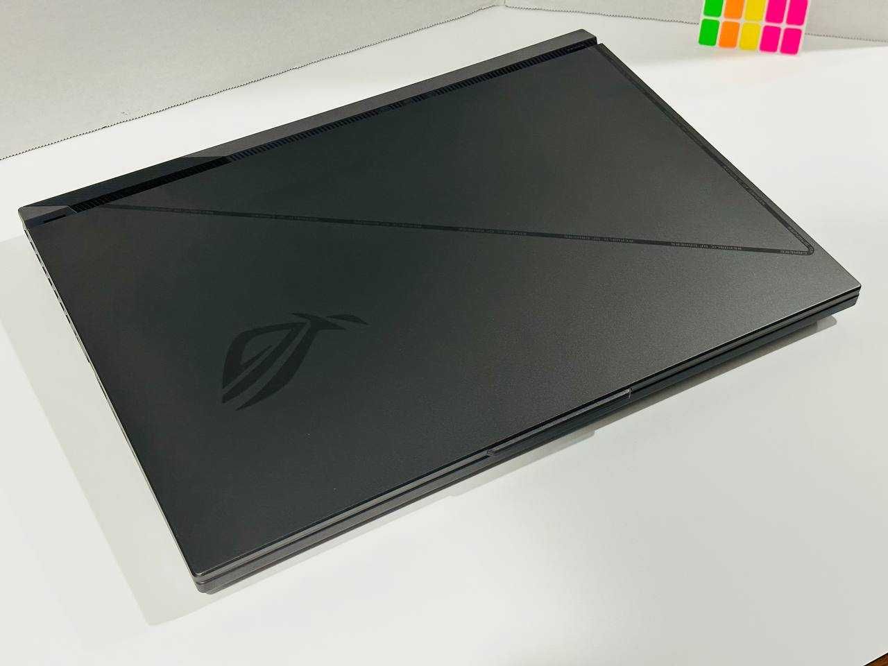 ASUS ROG Strix Scar 17.3 HDR QHD 240Hz, RTX 4080, i9-13980HX, 64GB