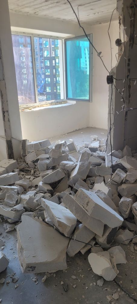 Демонтаж под ключ и монтаж перегородок
