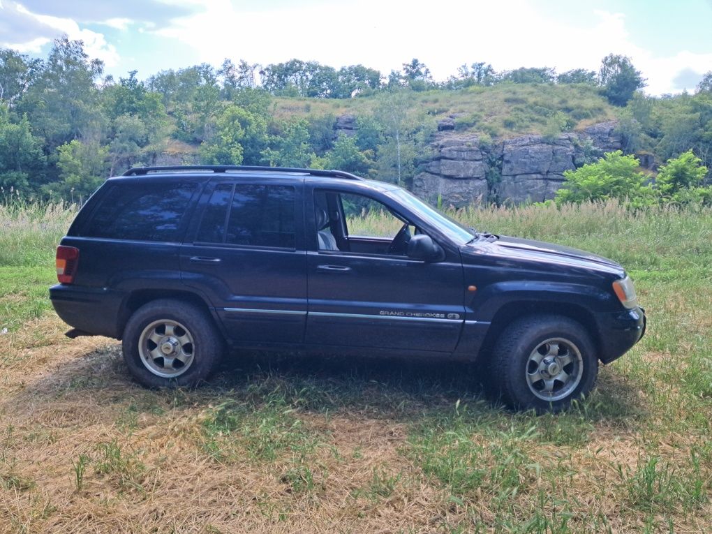 Jeep Grand Cherokee 2.7 tdi 2003 (ЗСУ -500$)