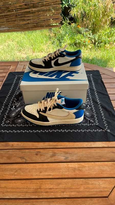 Jordan 1 Retro Low OG SP Fragment x Travis Scott R.43