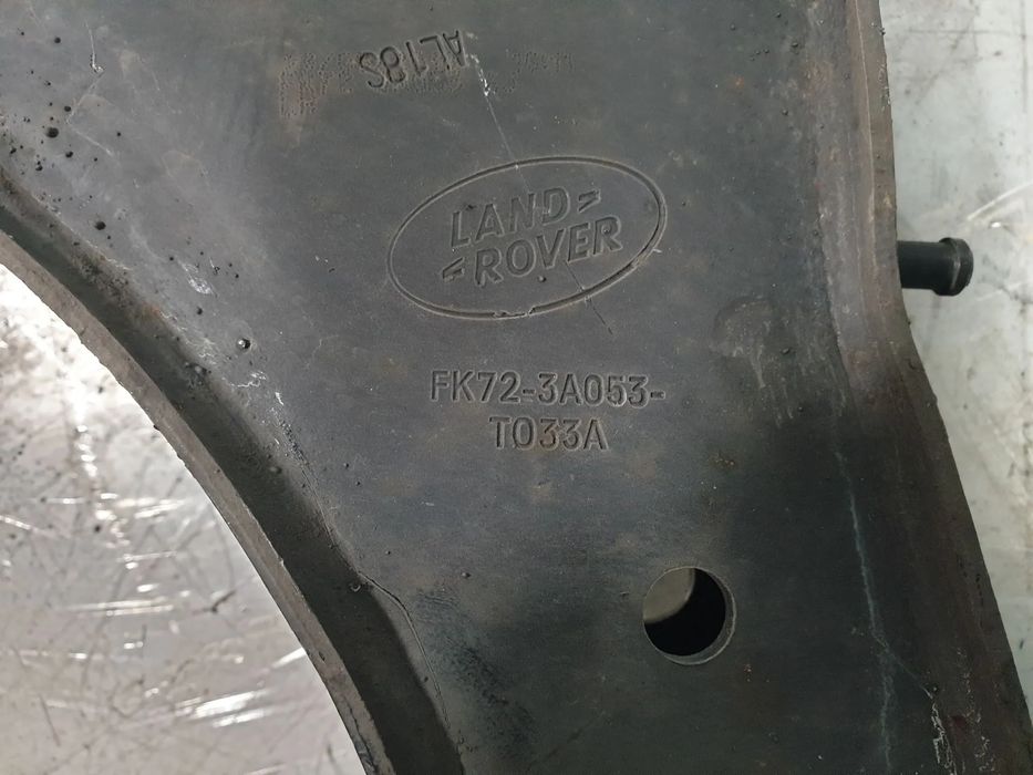 Braço de suspensão frente esquerdo LAND ROVER Discovery Sport (L550)