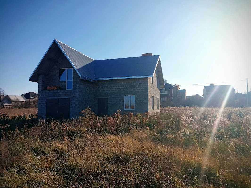 Продаж будинку в Малехові - біля Львова!