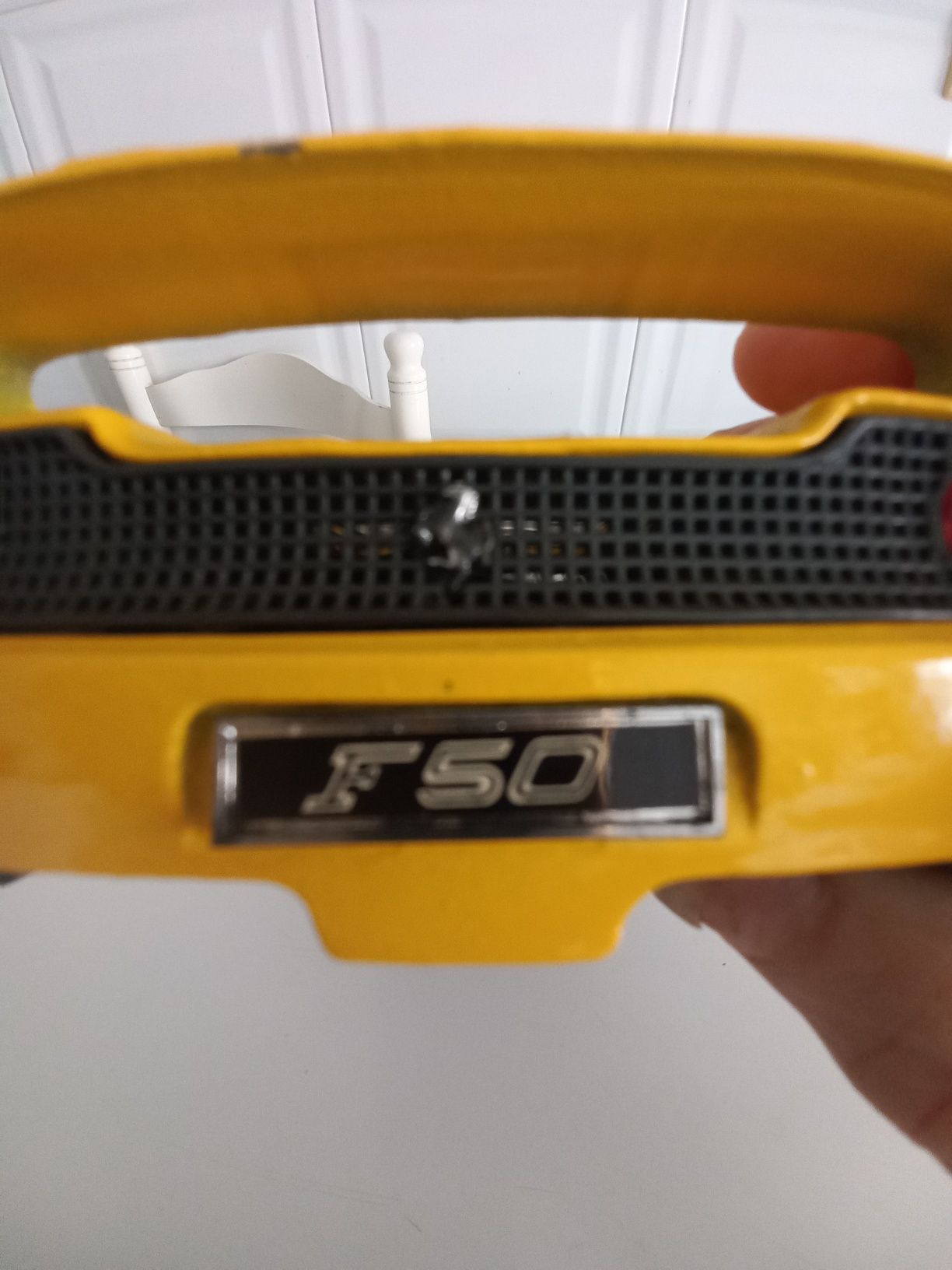 Miniatua  FERRARI  F50 .impecável  vintage