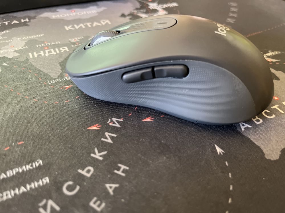 Мишка Logitech M650L