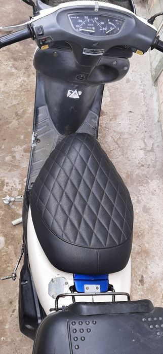 Скутер хонда цеста 34 двох тактний з номером і тех паспортом.