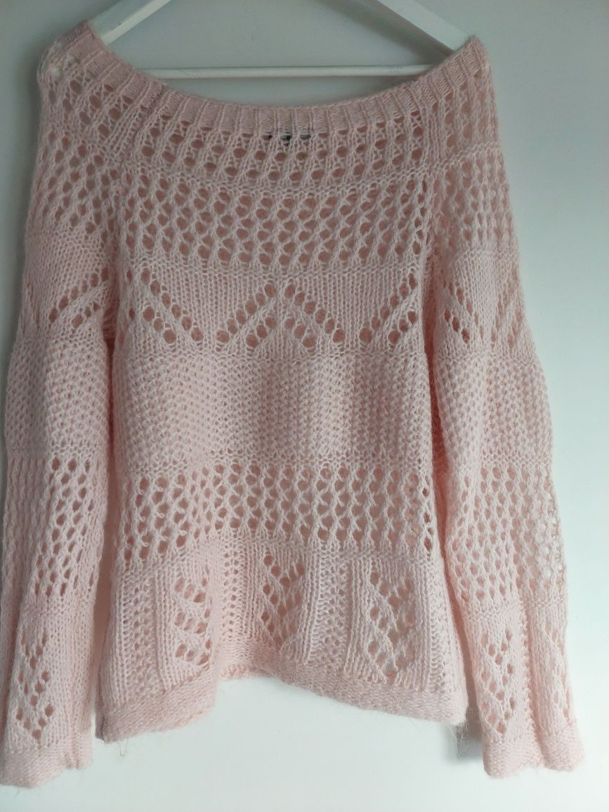 Różowy sweter r M/L