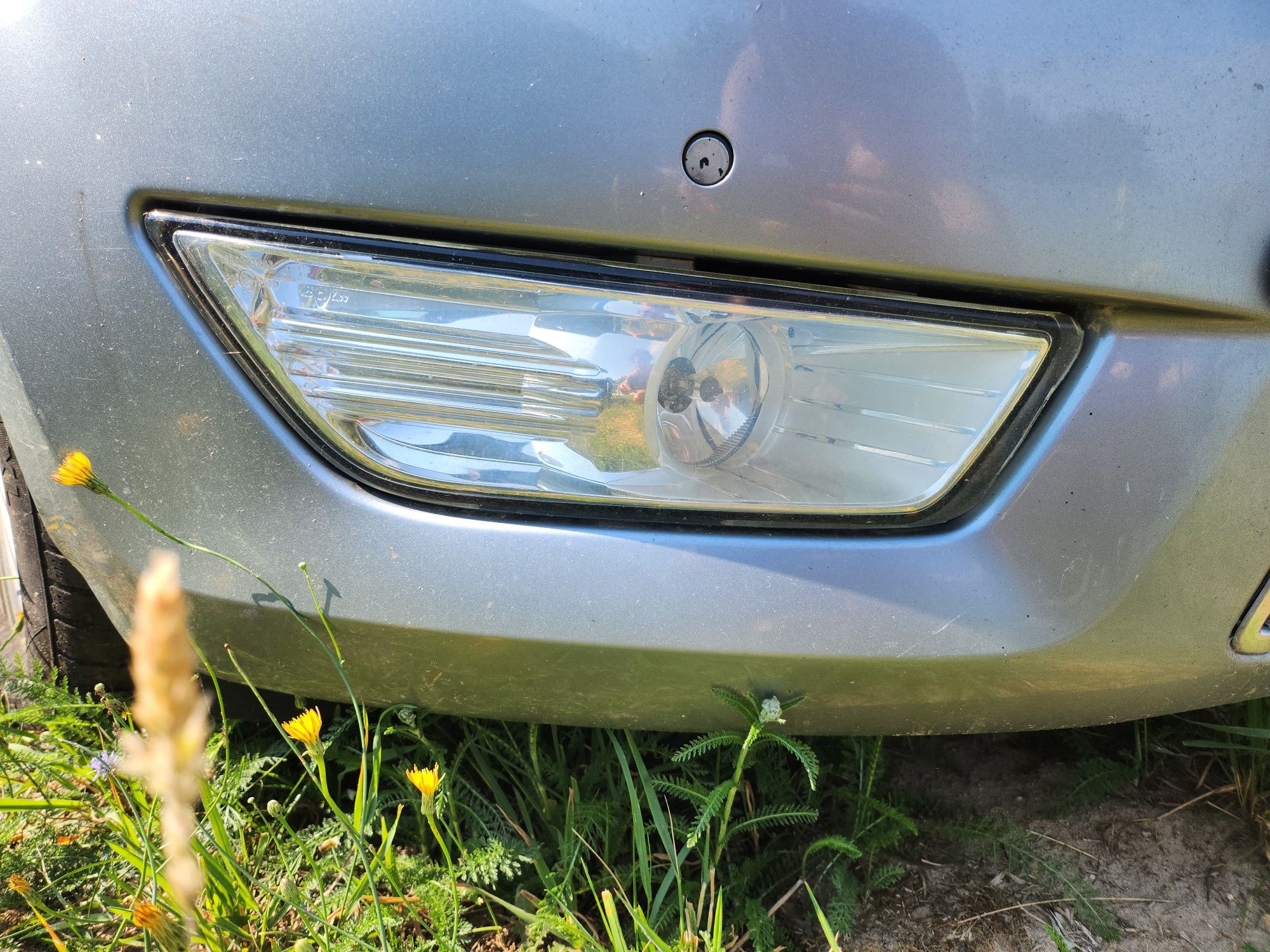 Halogen prawy do Ford Mondeo MK4 przedlift.