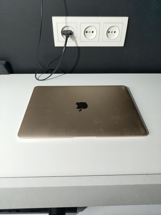 MacBook 12 retina 2015 компактний ноутбук
