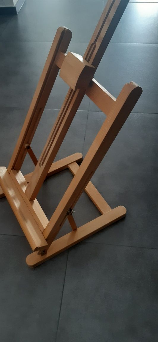 Cavalete - Suporte para livros ou quadros