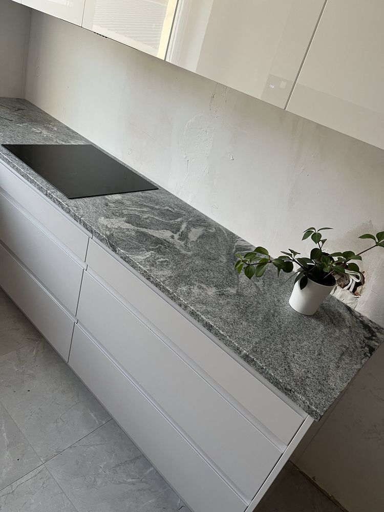 Parapety kamienne granitowe marmurowe, blaty