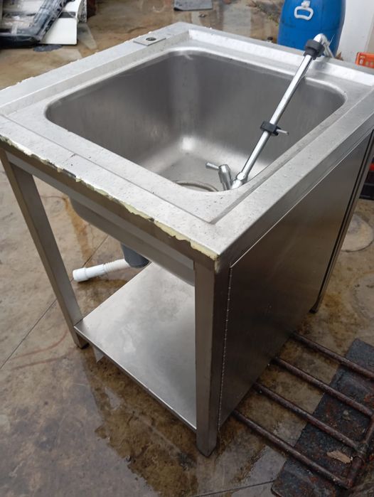 Pia de preparação industrial