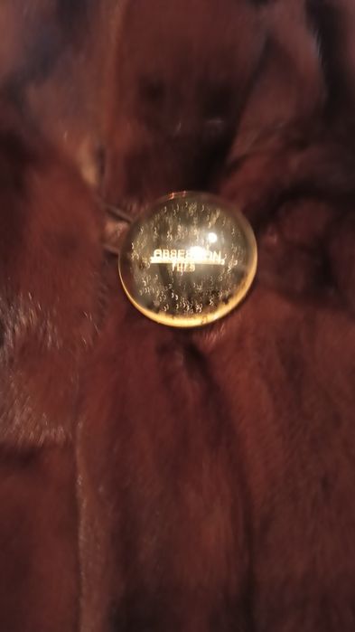 Шуба норковая с капюшоном до пят.