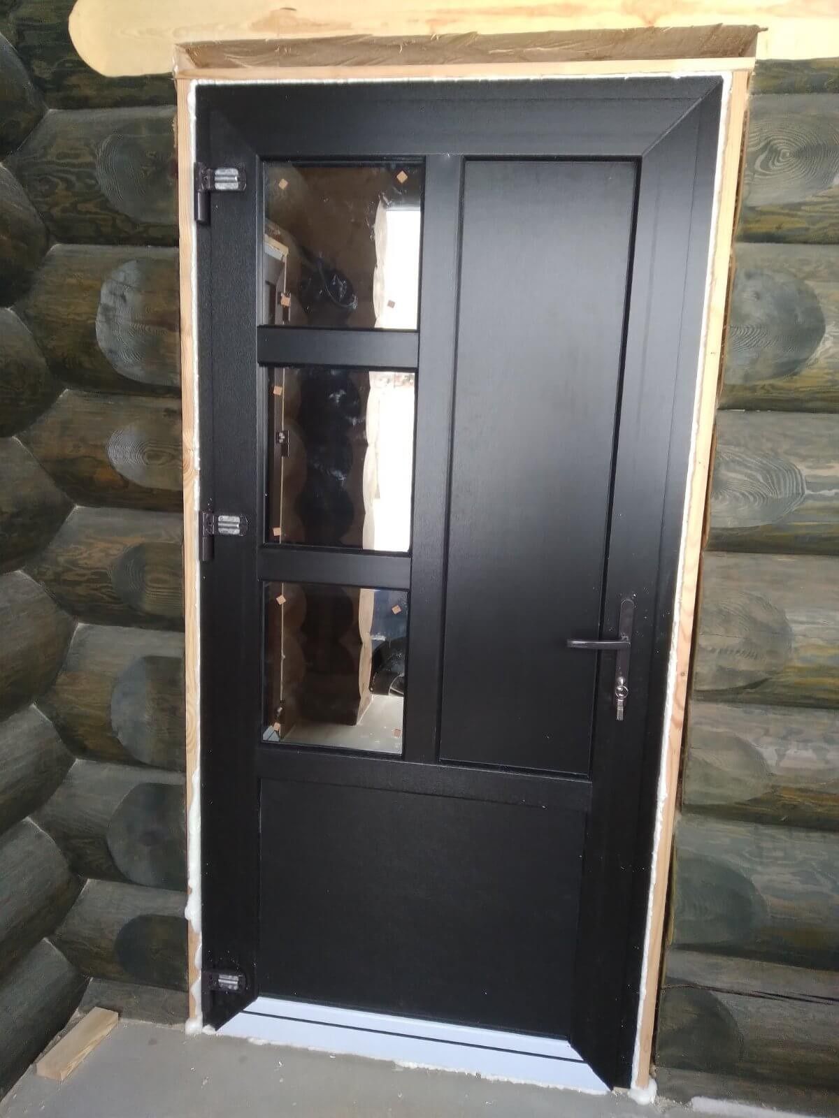 Двері вхідні металопластикові, установка дверей в Житомирі