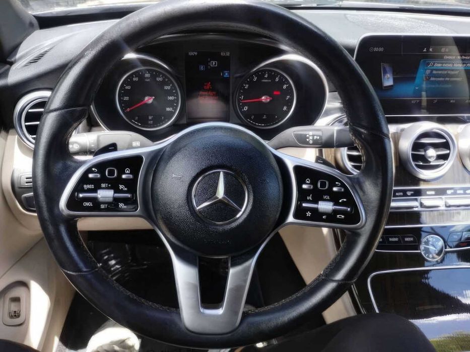 Mercedes-Benz C-Class C 300      2019