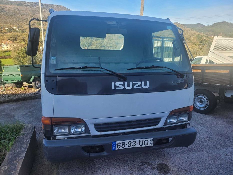 Isuzu NQR 70 4.8 Turbo Ano 2003