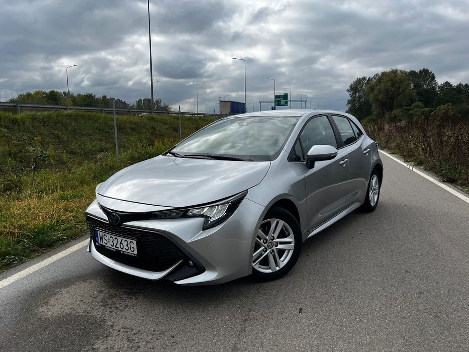Toyota Corolla 1.8 122KM Hatchback Comfort + tech // ASO // Bezwypadkowy // S. Polska
