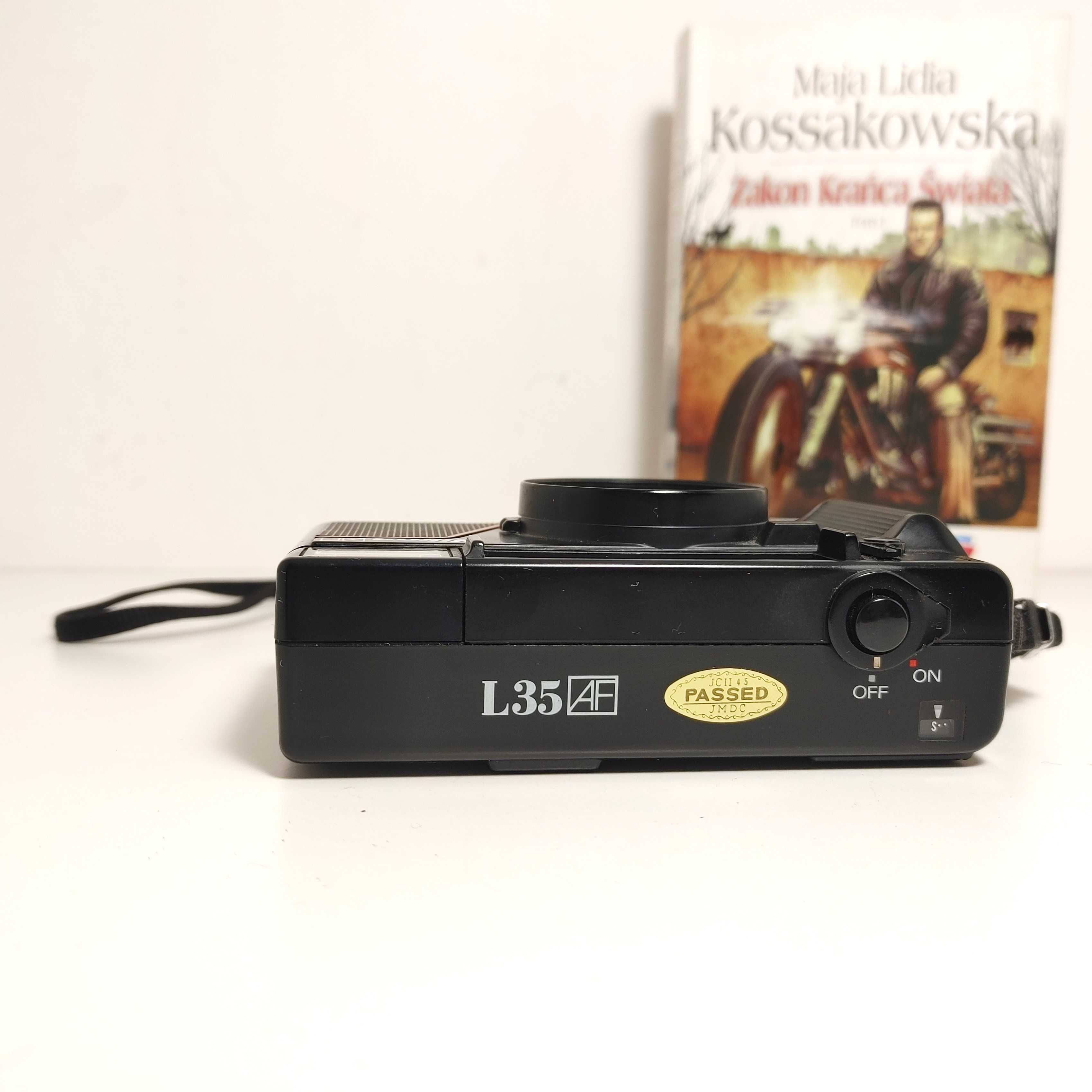 Kultowy aparat kompaktowy NIKON L35AF pierwszy kompakt z Auto Focusem