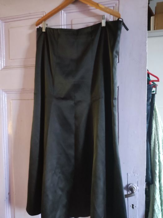 Gotycka długa spódniczka