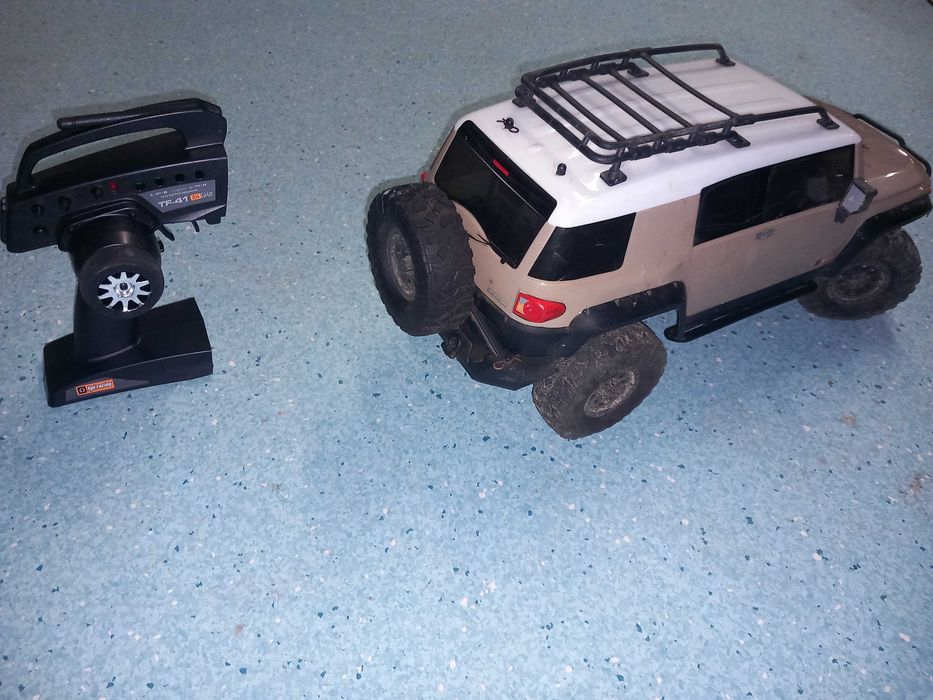 Vendo carro RC Toyota