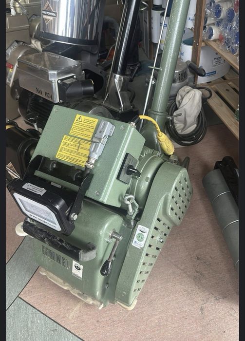 Lagler Hummel cykliniarka