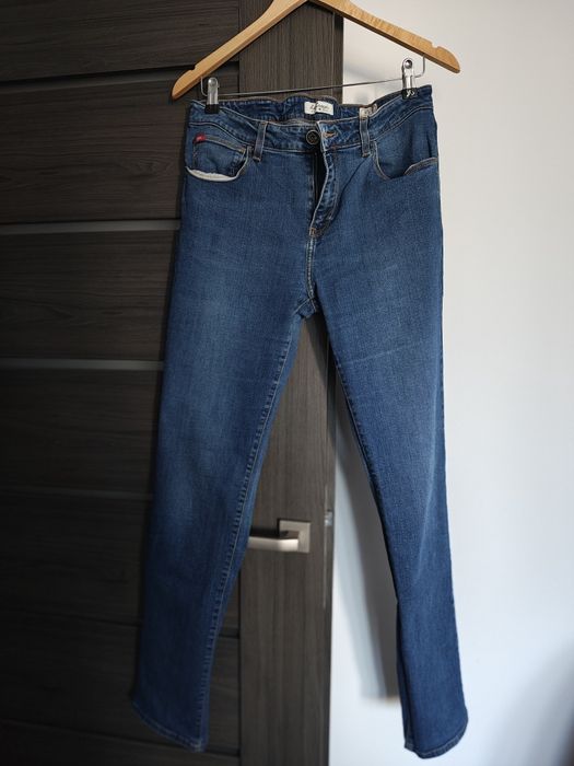 Spodnie jeans regular