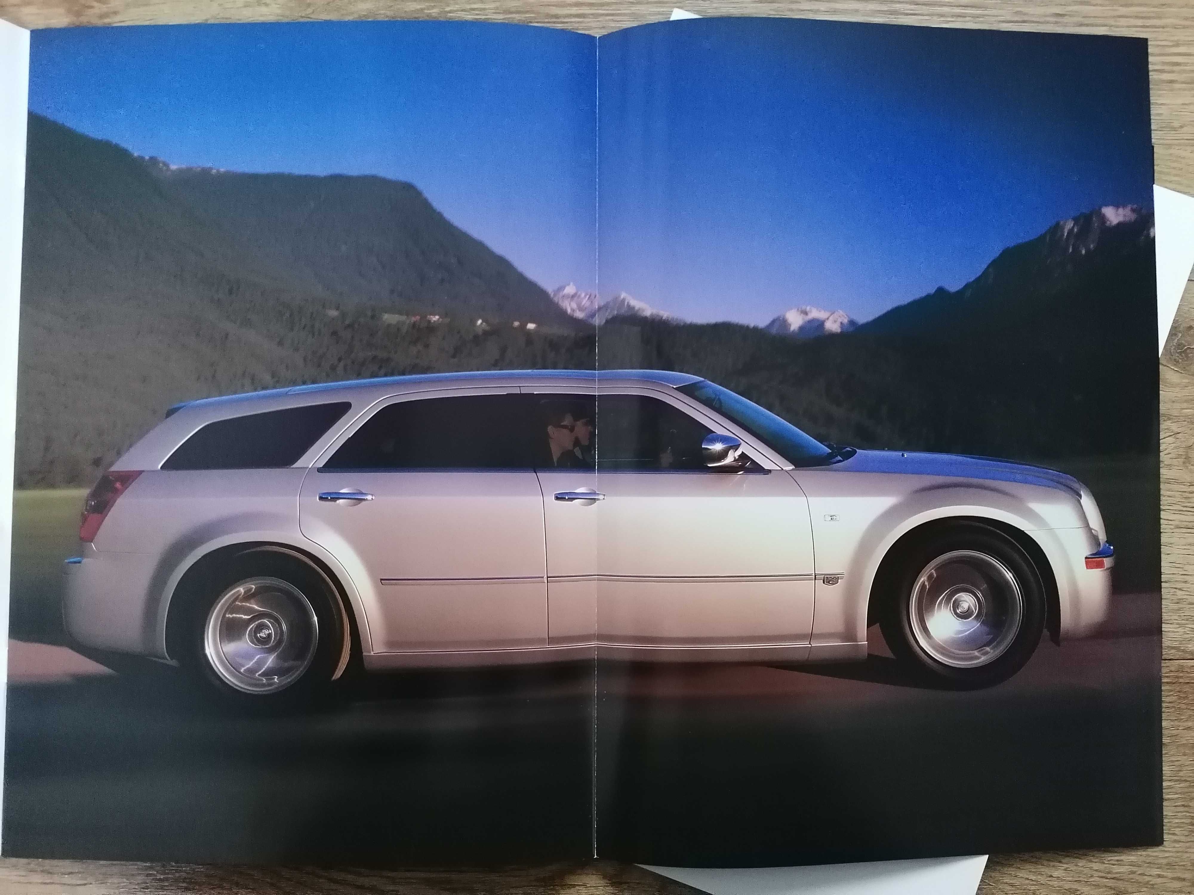 Prospekt Chrysler 300C Touring 2,7 3,0CRD 3,5AWD 5,7 V8 Hemi AWD