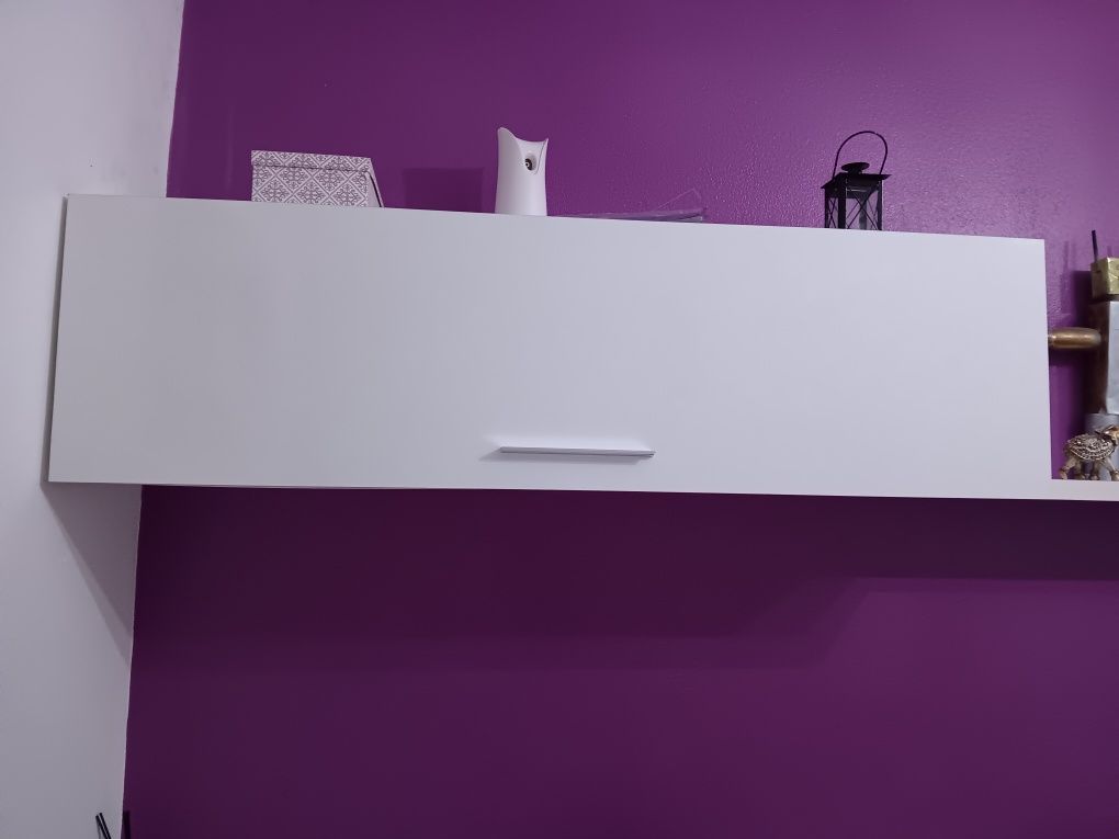 Móvel de sala em ótimo estado