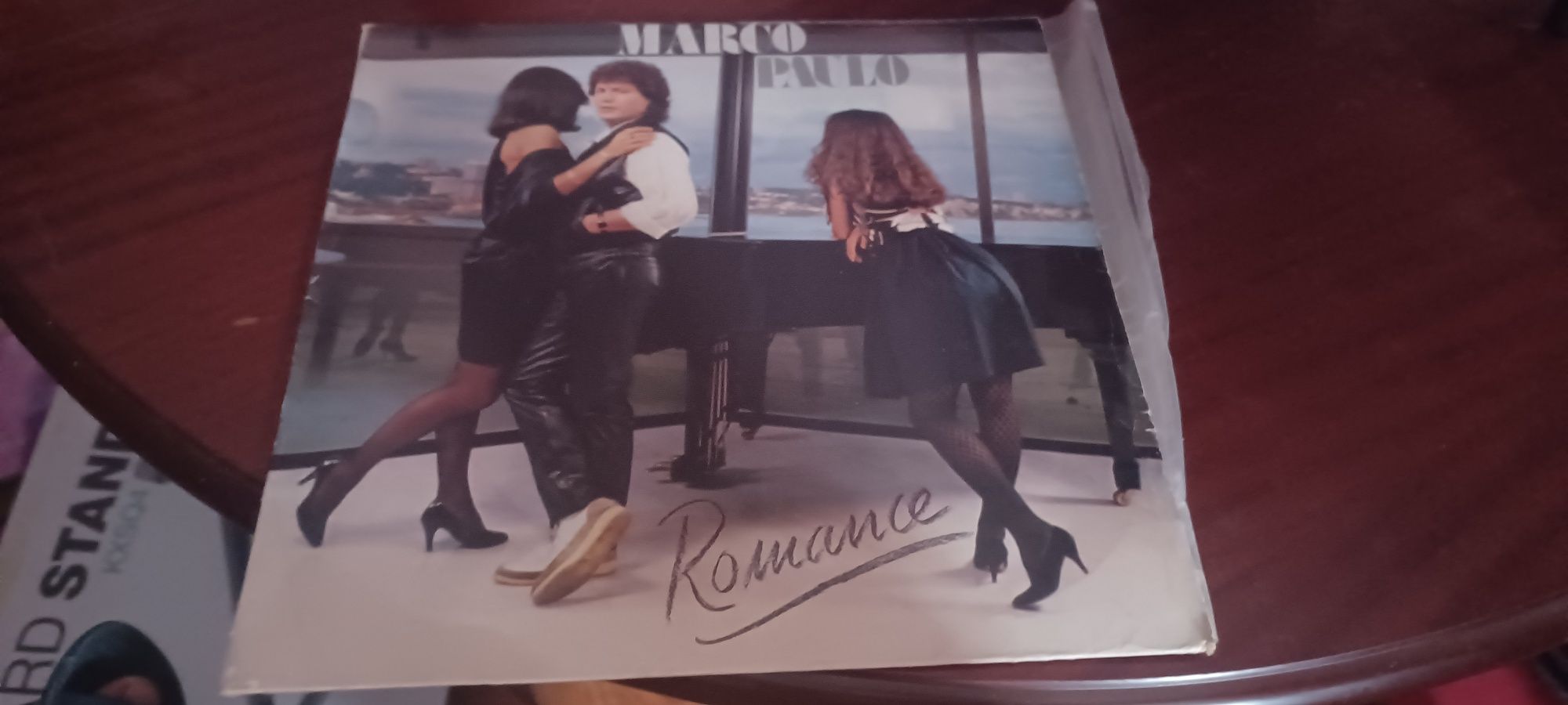 Discos vinil (preço negociável)