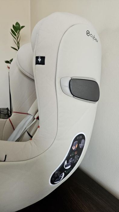 Fotelik Cybex Z-isize Ferrari