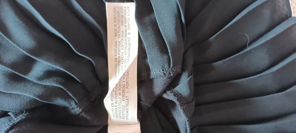 T-shirt Massimo Dutti- Como nova!