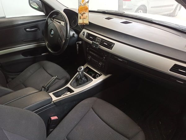 BMW 318 TOURING Avaria de Motor