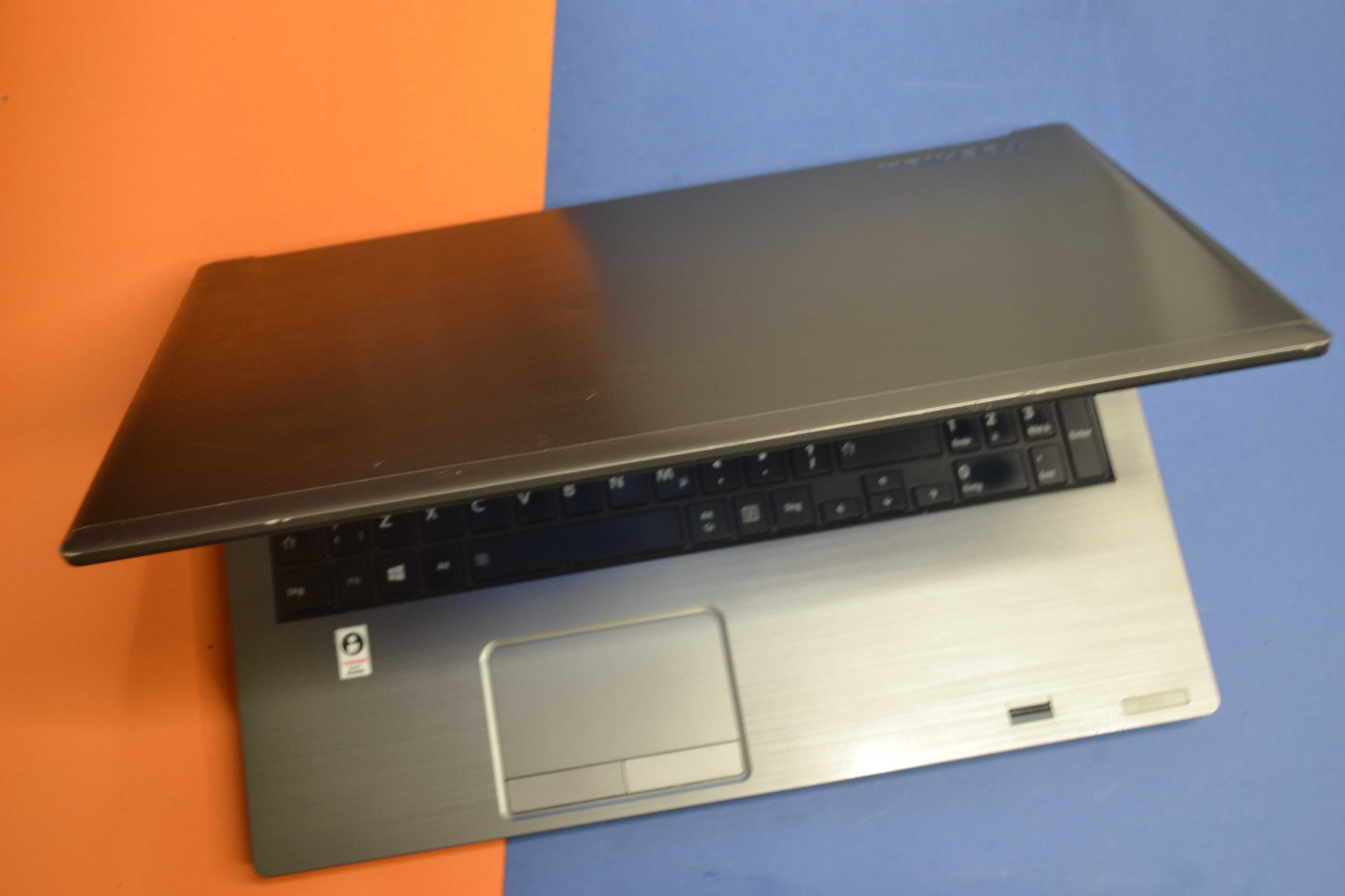 Laptop TOSHIBA TECRA A50, i5-6200U, 256SSD, 8gb, 15,6 cali FHD