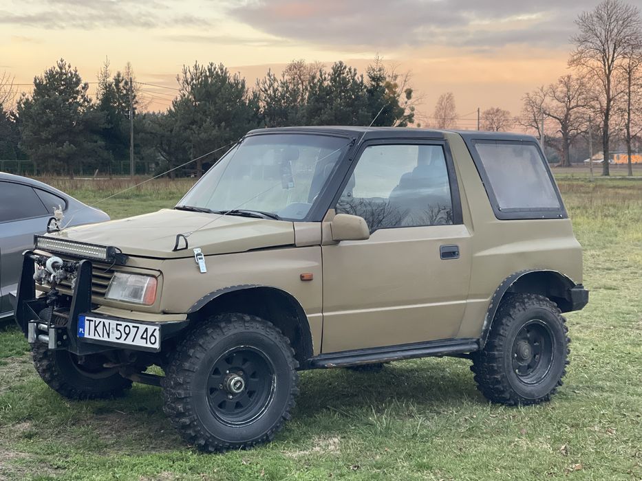 Suzuki Vitara z LPG, wyciagarka, Lift, stalowe zderzaki, nowe opony