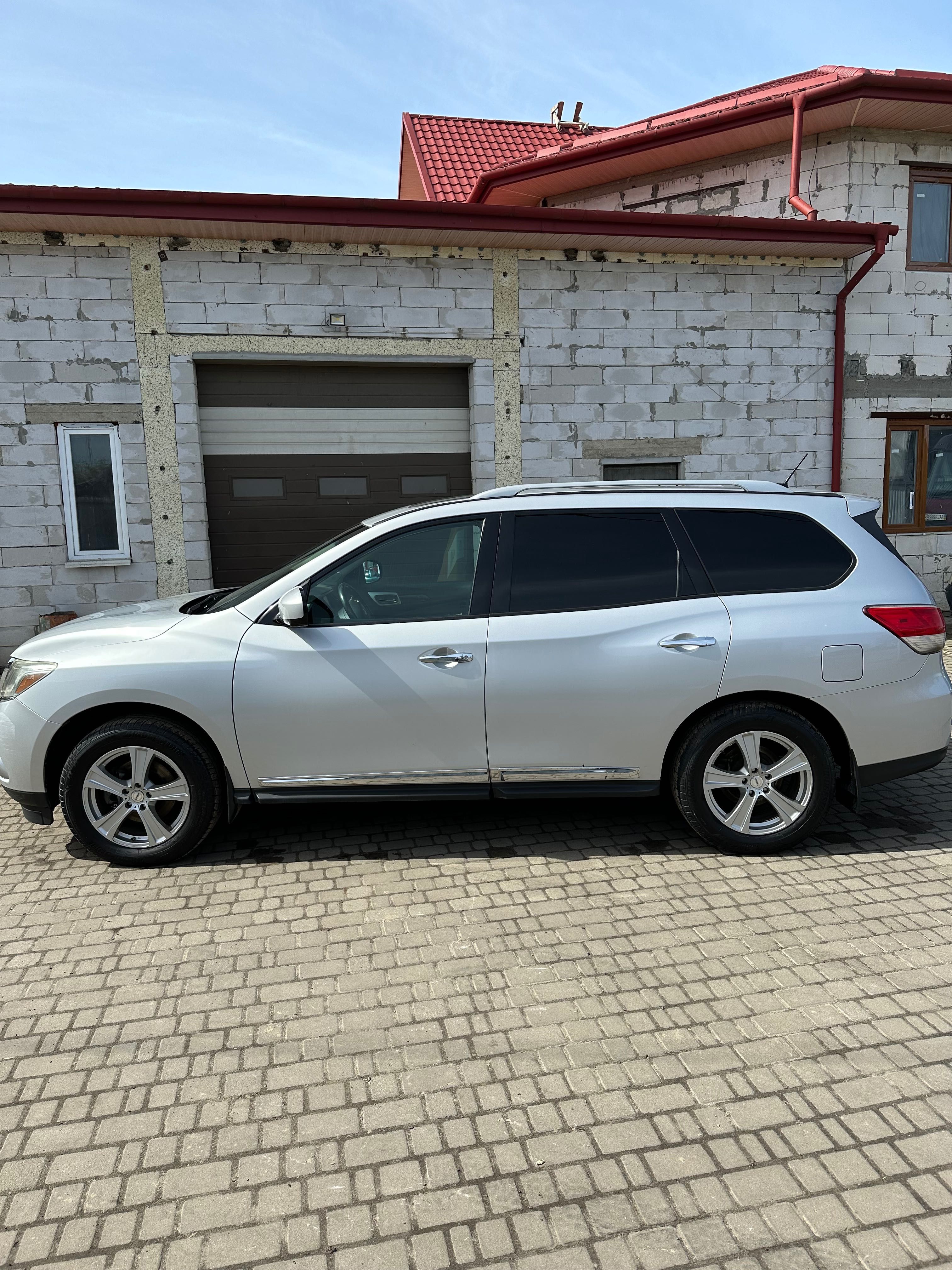 Nissan Pathfinder