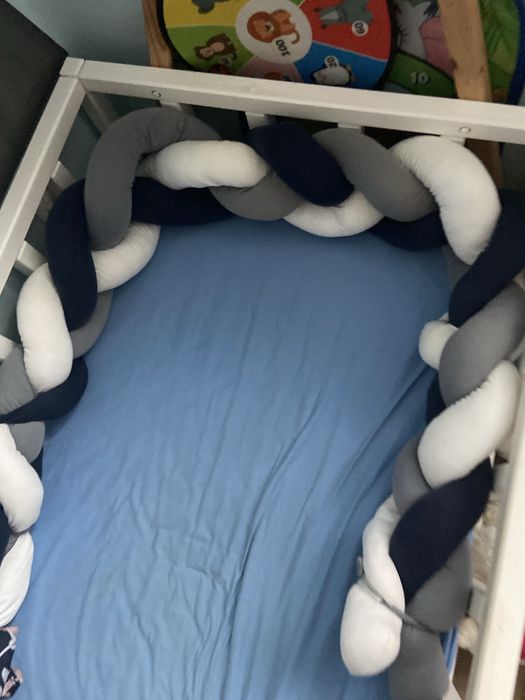 Warkocz do łóżeczka